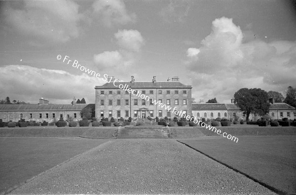 HEADFORD HOUSE FROM THE TERRACE